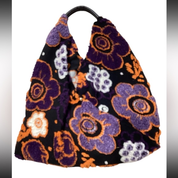 ShopEvelynne Black and Purple Floral Hobo Bag- NEW ! MADE IN ITALY ! - Picture 2 of 2